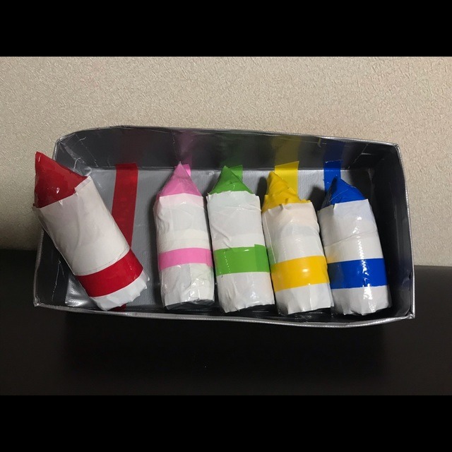 【みんなの投稿】トイレットペーパーの芯でクレヨン