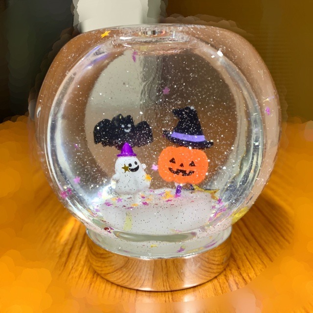 【みんなの投稿】【ハロウィン🎃スノードーム】
