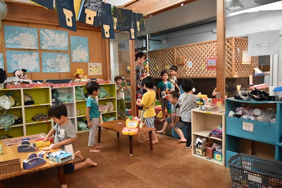 「保育者だって、謝ってやり直せばいい」あんず幼稚園の考える、保育者の役割と在り方 「保育者だって、謝ってやり直せばいい」あんず幼稚園の考える、保育者の役割と在り方