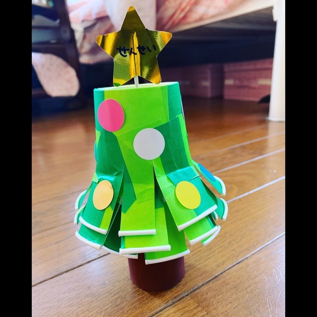 【みんなの投稿】【クリスマスツリー(1歳児)】