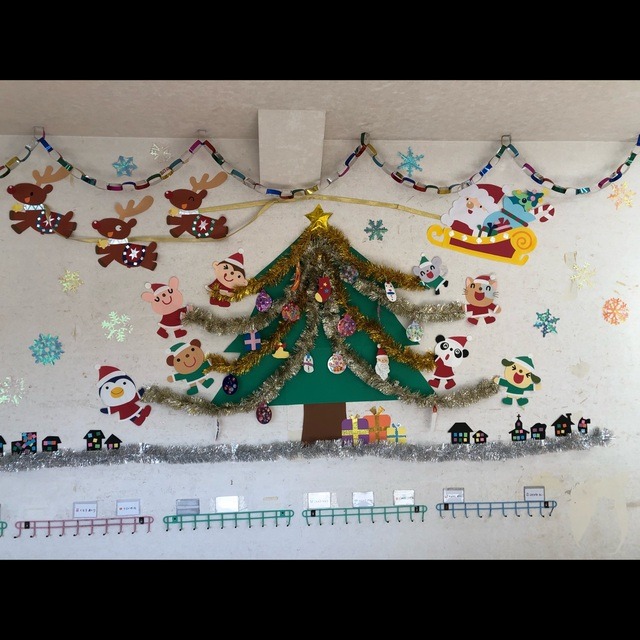 【みんなの投稿】壁面クリスマスツリー