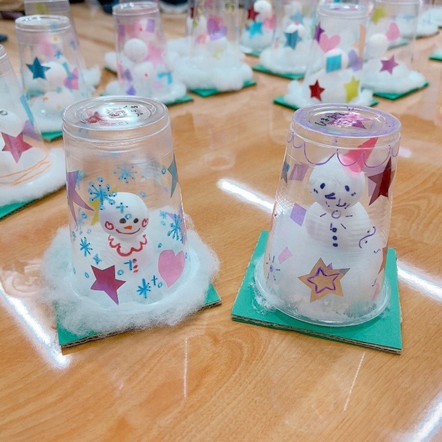 【みんなの投稿】プラコップでスノードーム☃️