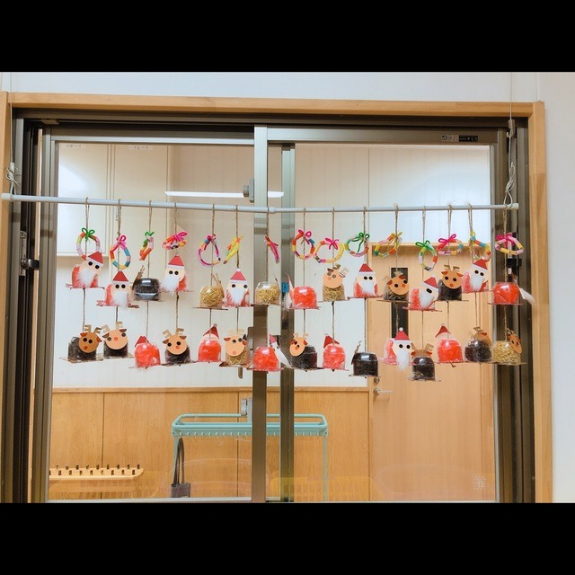 【みんなの投稿】【ゼリーカップサンタ・トナカイ】