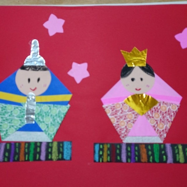 【みんなの投稿】折り紙を三角に折ってお雛様🎎