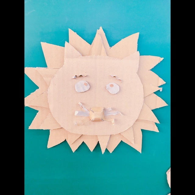 【みんなの投稿】段ボールアート