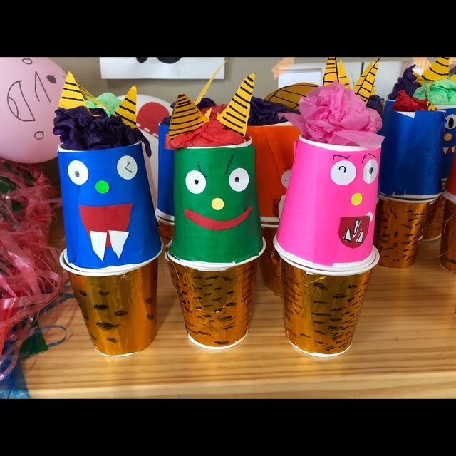 【みんなの投稿】年長クラス 節分で豆入れ