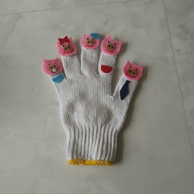 【みんなの投稿】手袋シアター ぶたの家族