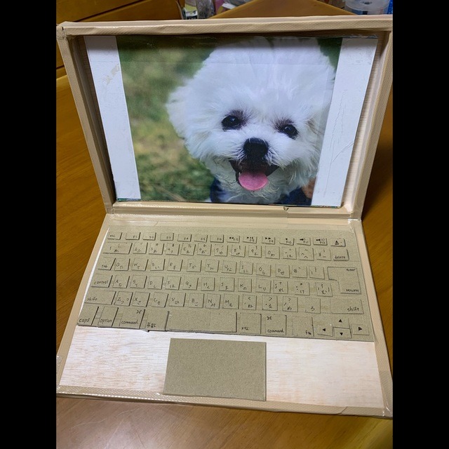 【みんなの投稿】空き箱と段ボールでパソコン