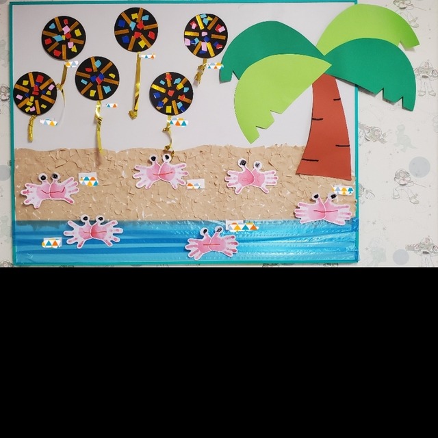 【みんなの投稿】2歳児 花火とカニさん≧[ﾟﾟ]≦