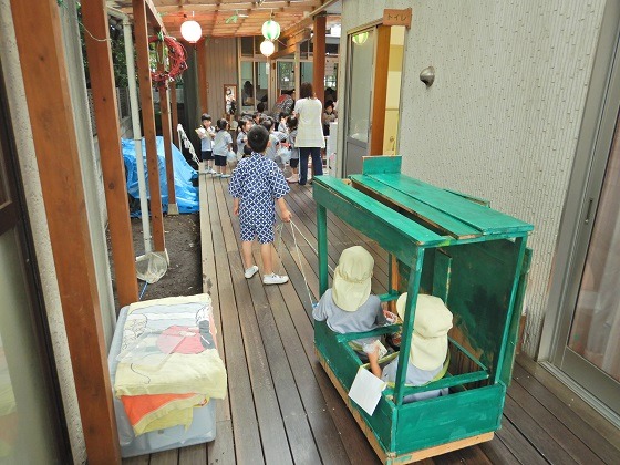 お祭りに電車を走らせよう〜第56回「わたしの保育記録」佳作〜