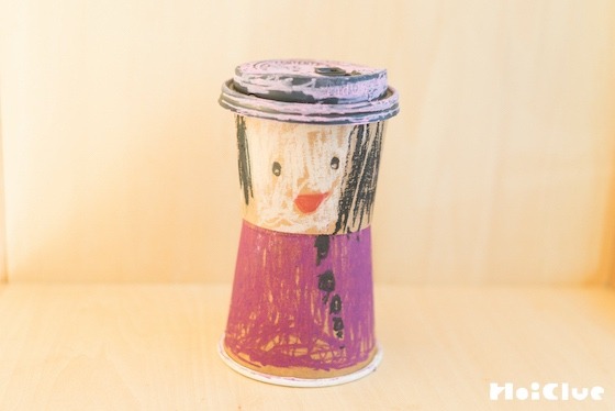 【工作コラム】テイクアウトコーヒーのカップで遊んでみよう！〜素材／紙コップ・蓋・スリーブ〜