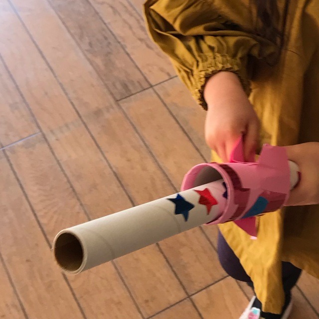 【みんなの投稿】トイレットペーパーの芯でロケット