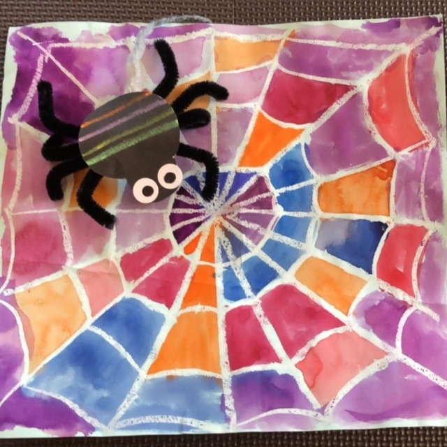 【みんなの投稿】4歳児　はじき絵　クモ