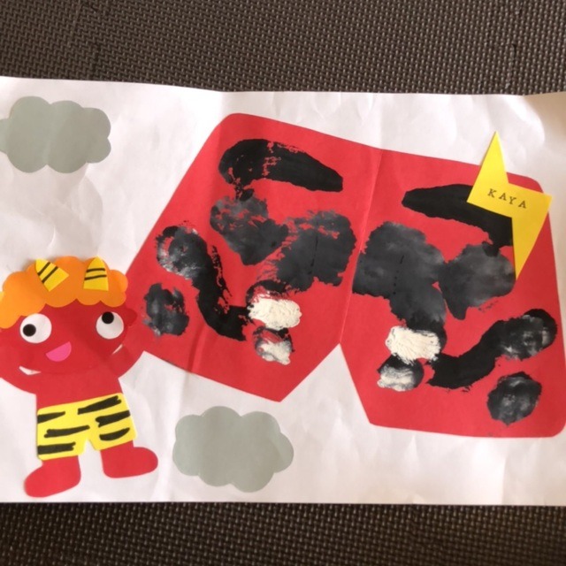 【みんなの投稿】2歳児 デカルコマニー 鬼のパンツ 【みんなの投稿】2歳児 デカルコマニー 鬼のパンツ