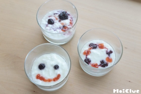 【料理】ジャムでお絵描きヨーグルト〜素材／ ヨーグルト〜