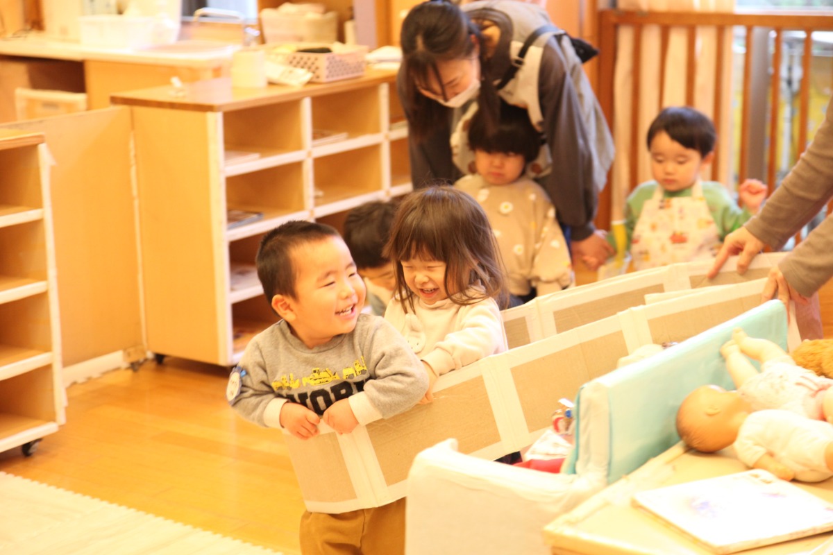 「あなたはあなたでいいよと認められると、子どもは自然と外へ向かっていく」ゆうゆうのもり幼保園の子ども観と実践。