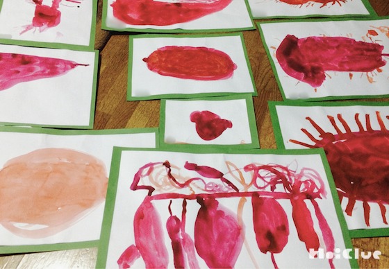 自分が掘ったさつまいもを描いてみよう〜色づくりを楽しむ絵の具遊び〜