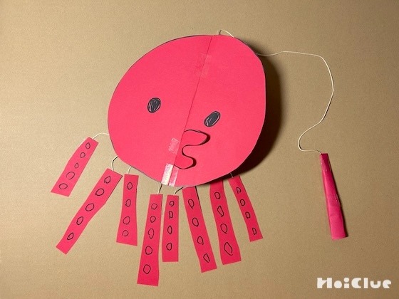 たこたこフライ～作って楽しい、飛ばして楽しい凧のおもちゃ～