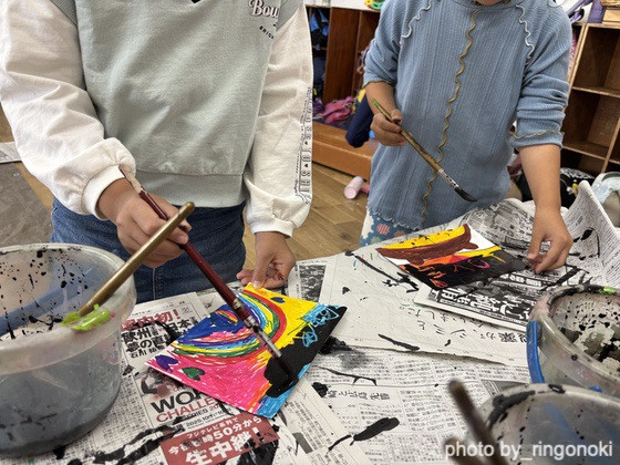 かくれているものが浮かびあがる瞬間（神奈川横浜市ーりんごの木子どもクラブ）