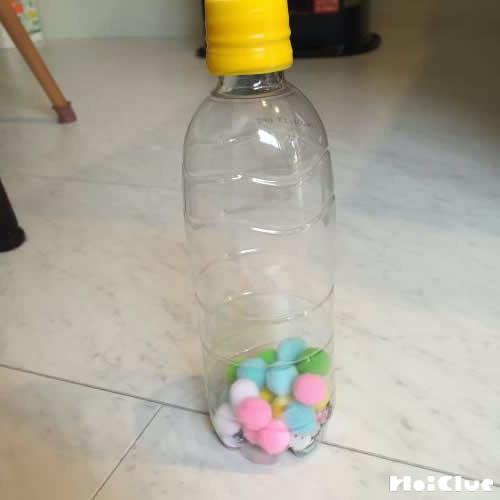 ガラガラボトル〜身近な材料で手作りおもちゃ〜